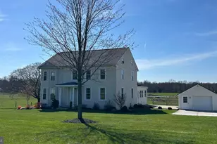 165 Ammon Rd, Elverson, PA 19520 - Photo 4
