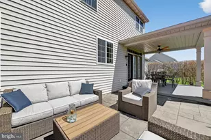 62 Sweetwater Ln, Wernersville, PA 19565 - Photo 18