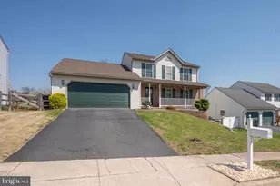 216 Crystal Cir, Birdsboro, PA 19508 - Photo 1