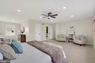 209 N Sandy Ln, Reading, PA 19608 - Photo 16