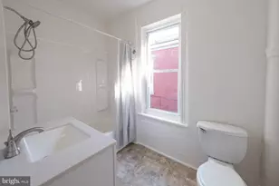 525 S 18th St, Reading, PA 19606 - Photo 8