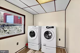 666 Gerhart Ln, Reading, PA 19606 - Photo 6