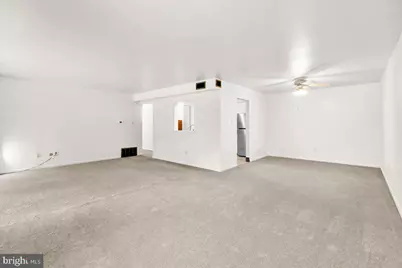 1801 Cambridge #C21, Wyomissing, PA 19610 - Photo 10