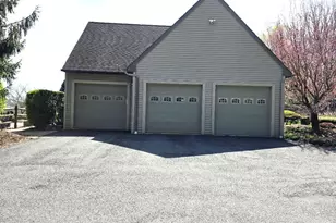 234 Miller Rd, Sinking Spring, PA 19608 - Photo 4