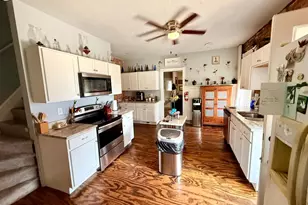 402 W 1st St, Birdsboro, PA 19508 - Photo 8