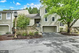1928 Meadow Ln, Wyomissing, PA 19610 - Photo 2