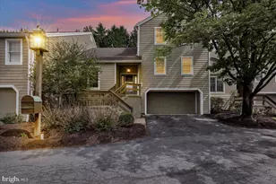 1928 Meadow Ln, Wyomissing, PA 19610 - Photo 4