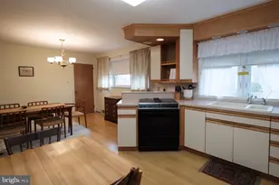 517 Berks Pl, Reading, PA 19609 - Photo 18