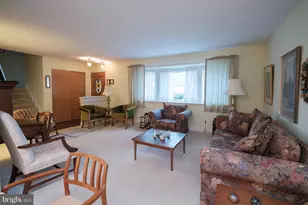 517 Berks Pl, Reading, PA 19609 - Photo 8