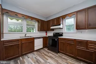 1034 Butter Ln, Reading, PA 19606 - Photo 12