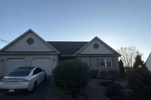 1006 Leanne St, Reading, PA 19605 - Photo 1