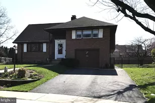 2304 Wassner Dr, Reading, PA 19609 - Photo 2