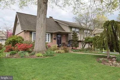 1305 Whitfield Boulevard, Reading, PA 19609 - Photo 2