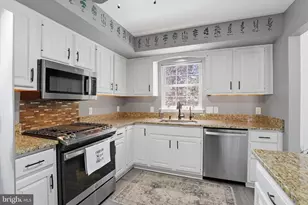 4451 Green Tree Rd, Reading, PA 19606 - Photo 10