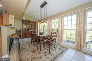 903 Maplewood Dr, Douglassville, PA 19518 - Photo 16