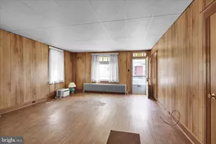 41 W Washington St, Fleetwood, PA 19522 - Photo 6