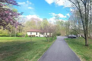 1313 Chestnut Hill Rd, Morgantown, PA 19543 - Photo 8