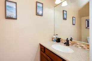 352 Saddlebrook Dr, Wernersville, PA 19565 - Photo 12