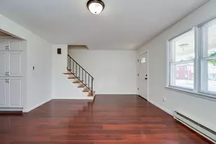 4 S Buttonwood St, Fleetwood, PA 19522 - Photo 10