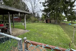 413 & 415 W Franklin St, Topton, PA 19562 - Photo 2
