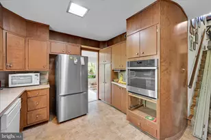 40 Devon Dr, Reading, PA 19606 - Photo 26