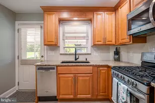 12 Lawndale Rd, Wyomissing, PA 19610 - Photo 10