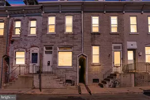 541 Moss St, Reading, PA 19604 - Photo 1