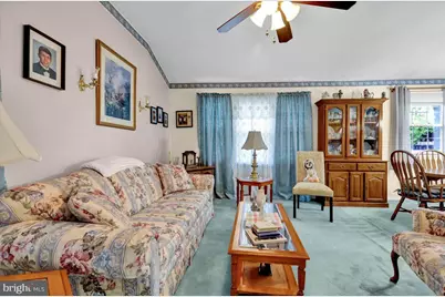 202 Columbia Avenue, Reading, PA 19605 - Photo 8