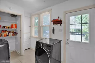 2023 Spring St, Reading, PA 19609 - Photo 16