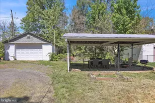 2023 Spring St, Reading, PA 19609 - Photo 24