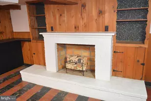 2121 Peters Rd, Reading, PA 19601 - Photo 18