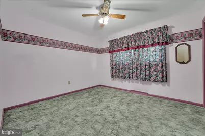 1390 Pottsville Pike, Shoemakersville, PA 19555 - Photo 18
