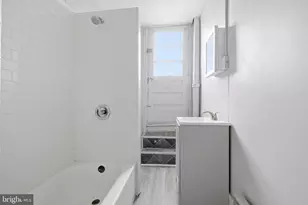 749 N 9th St, Reading, PA 19604 - Photo 30