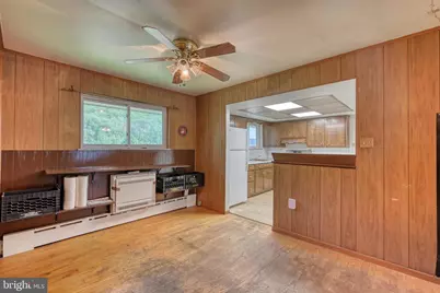 341 Hazel Street, Reading, PA 19611 - Photo 6