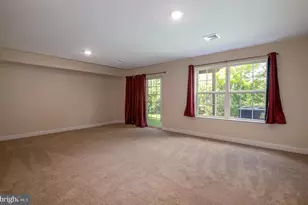 2041 Crown Mill Dr, Mohrsville, PA 19541 - Photo 6
