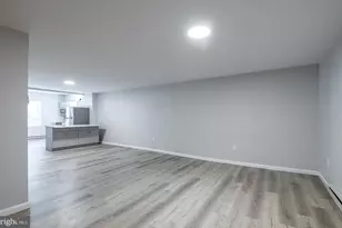 419 Woodward St, Reading, PA 19601 - Photo 2