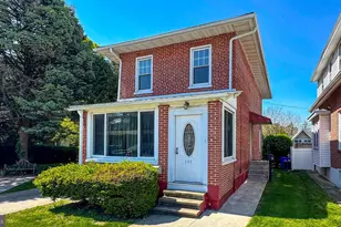 232 Carroll St, Reading, PA 19611 - Photo 1