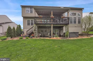 110 Clarion Dr, Douglassville, PA 19518 - Photo 6