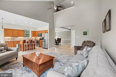 403 Westbury Drive, Wyomissing, PA 19610 - Photo 4