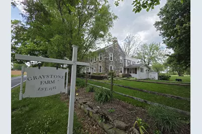 416 Snyder Road, Reading, PA 19605 - Photo 2