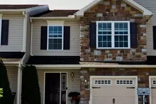 407 Caramist, Sinking Spring, PA 19608 - Photo 2