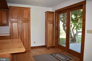 263 Hawk Mountain Rd, Kempton, PA 19529 - Photo 8