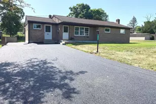 51 Clay Slate Rd, Oley, PA 19547 - Photo 1