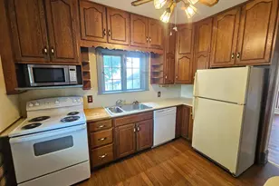 44 W Penn Ave, Wernersville, PA 19565 - Photo 2