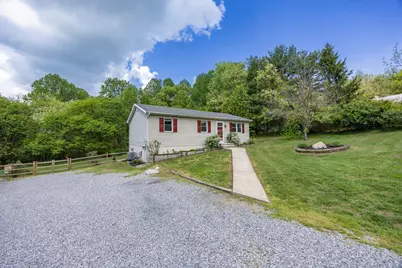 88 Lobachsville Road, Fleetwood, PA 19522 - Photo 2