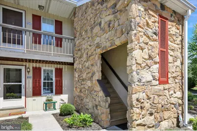 126 Valley Greene Circle, Reading, PA 19610 - Photo 2