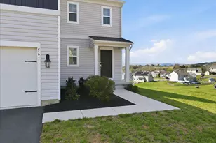561 E 4th Street E, Bernville, PA 19506 - Photo 8