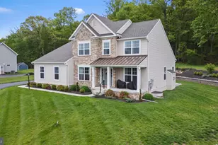 198 Oak Grove Rd, Morgantown, PA 19543 - Photo 4