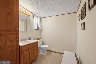 135 S Washington Street, Boyertown, PA 19512 - Photo 26