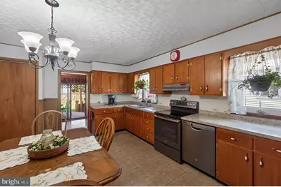 135 S Washington Street, Boyertown, PA 19512 - Photo 8